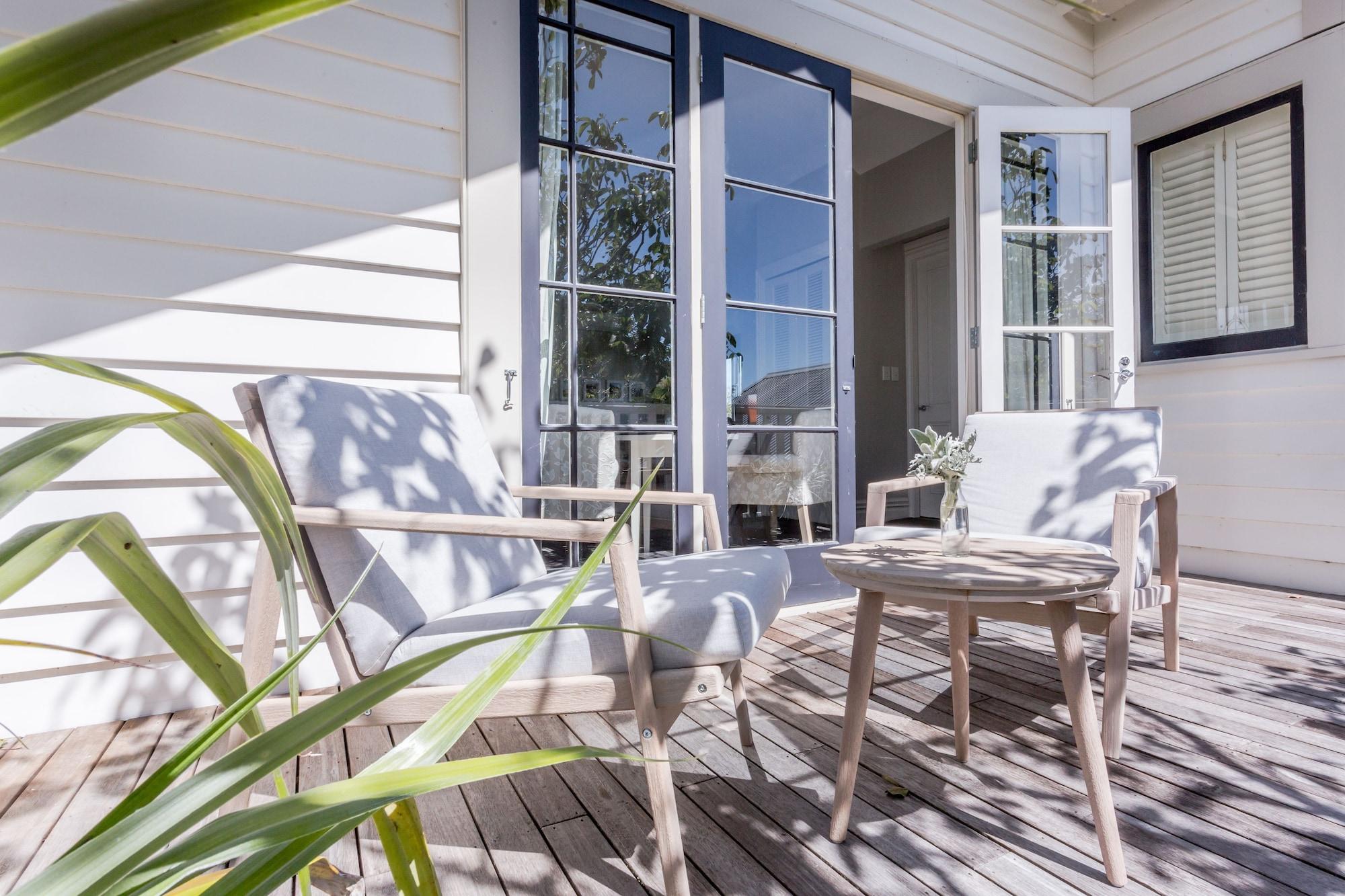 The Martinborough Hotel Exterior foto